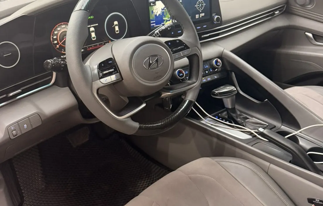 Hyundai Elantra 2020