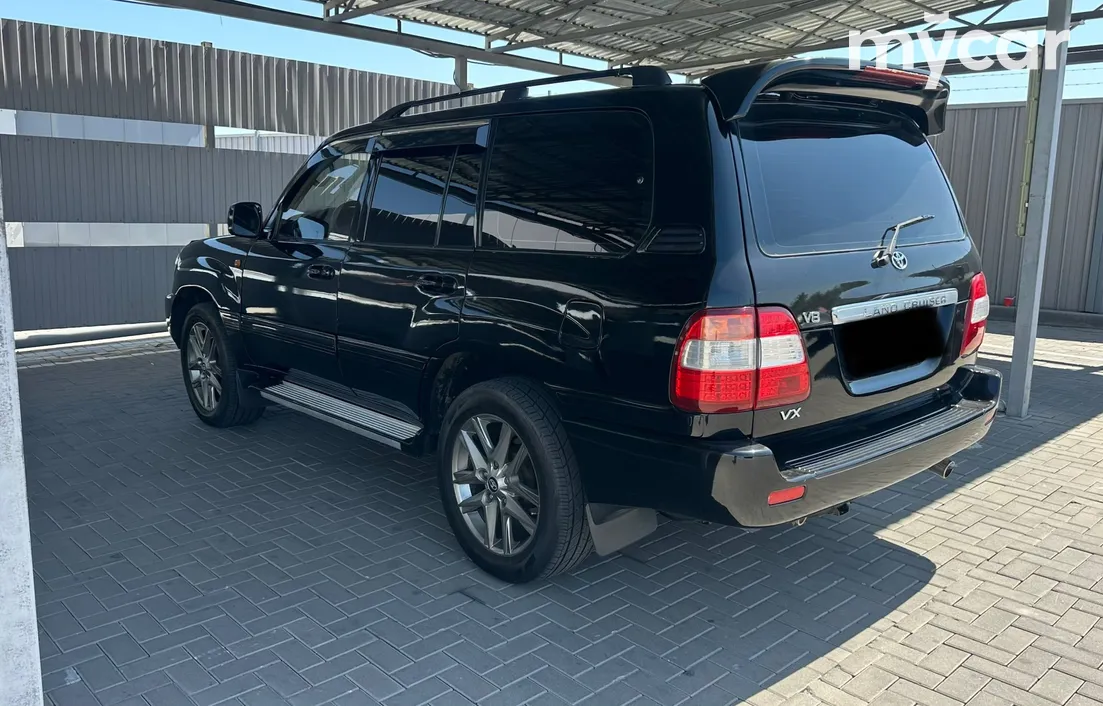 Toyota Land Cruiser 2000