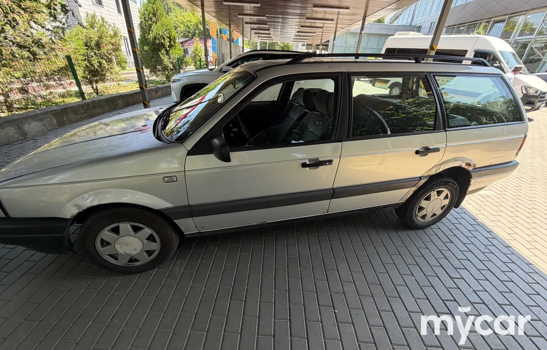 Volkswagen Passat 1993
