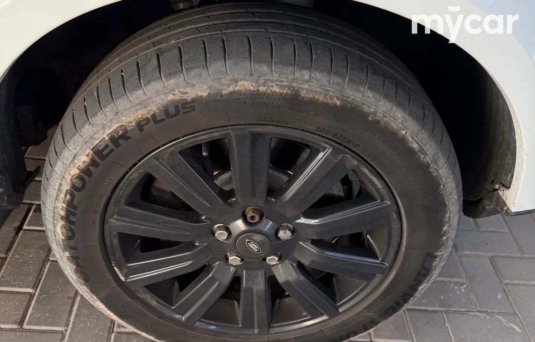 Land Rover Discovery 2013