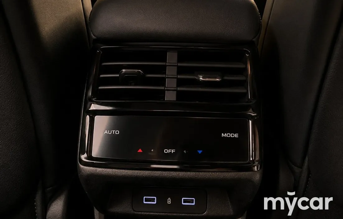 Geely Monjaro 2024
