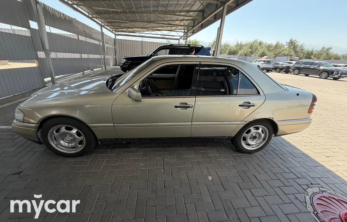 Mercedes-Benz C-Класс 1995