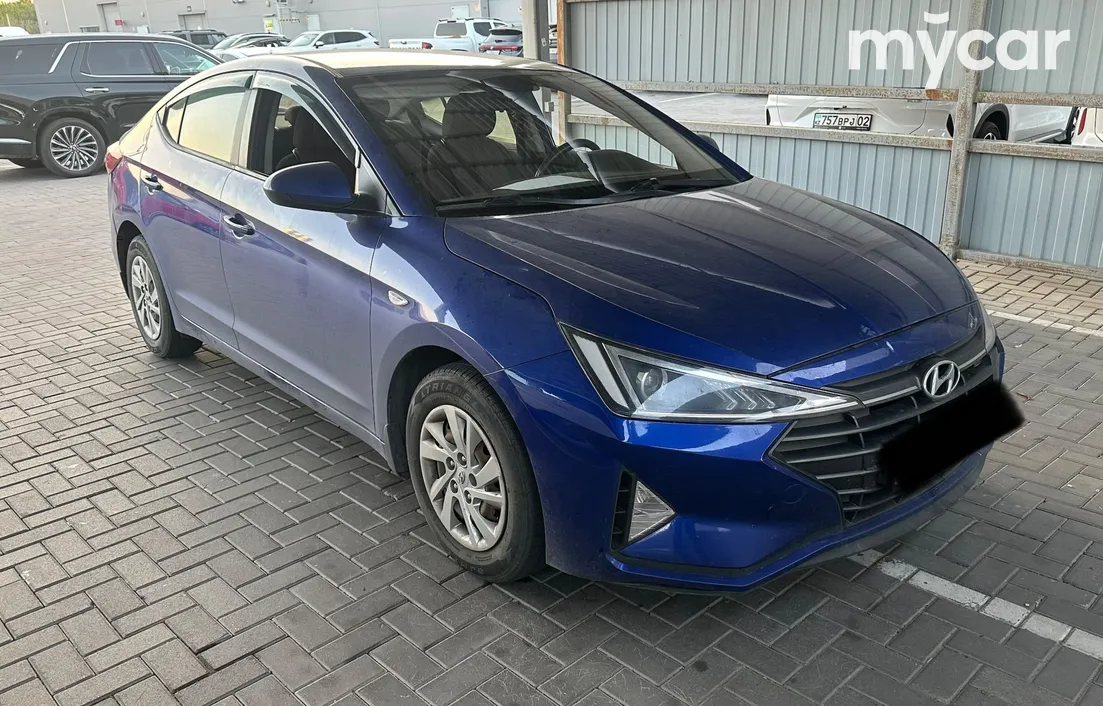 Hyundai Elantra 2020