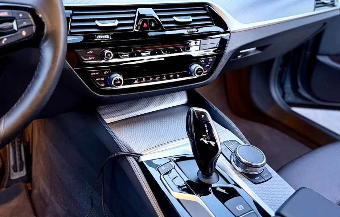 BMW 5 серия 2017