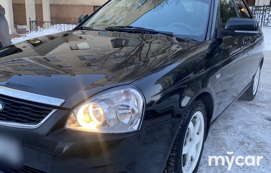 LADA Priora 2015