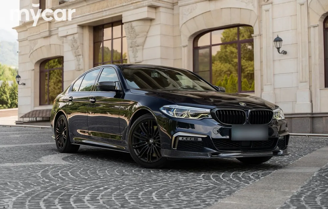 BMW 5 серия 2017