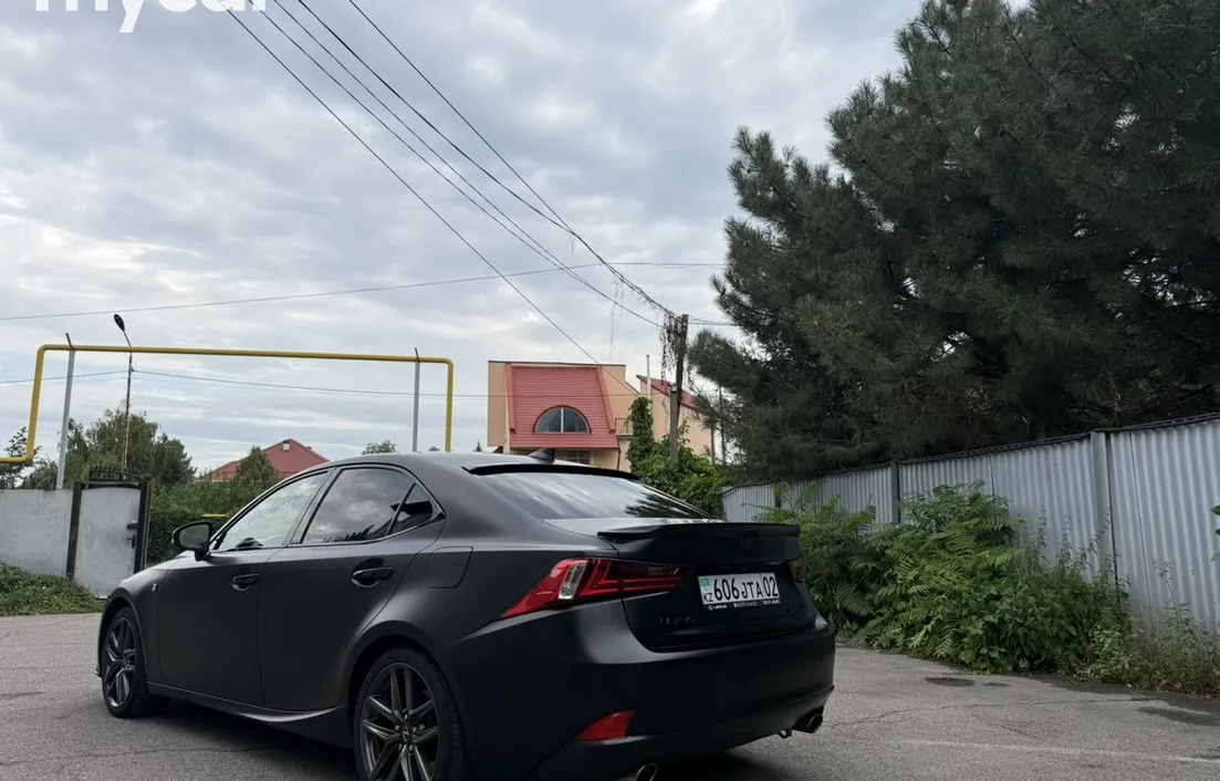 Lexus IS 2014