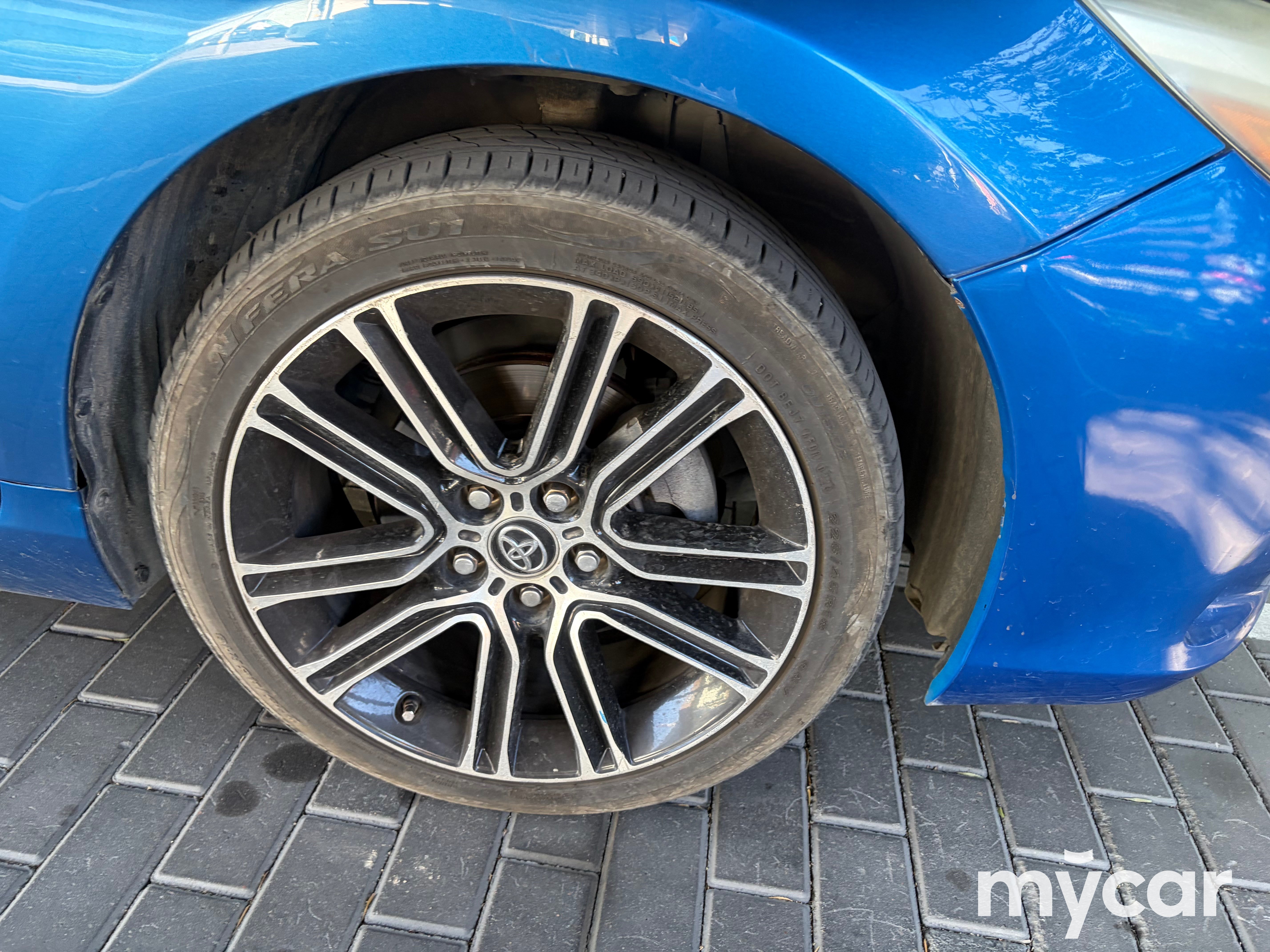 Toyota Camry 2016