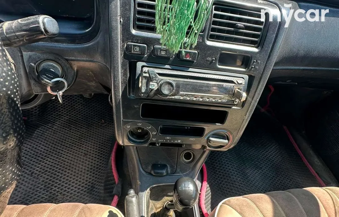 Toyota Carina 1995