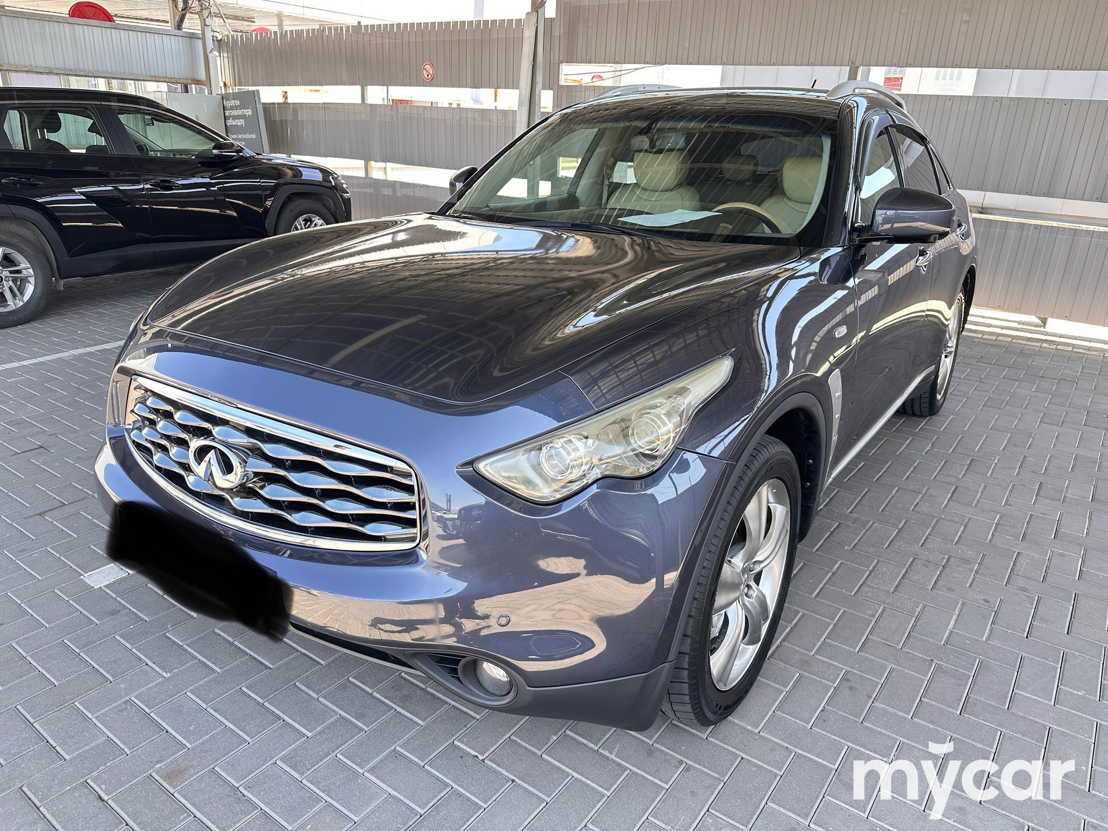 Infiniti FX 2009