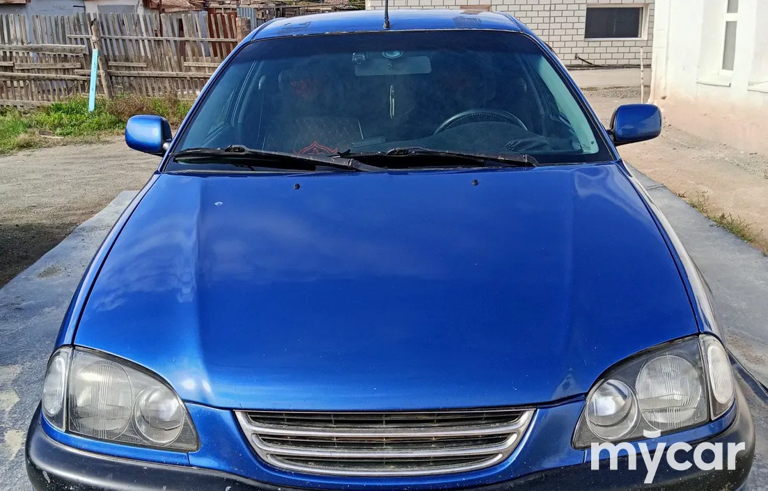 Toyota Avensis 1998