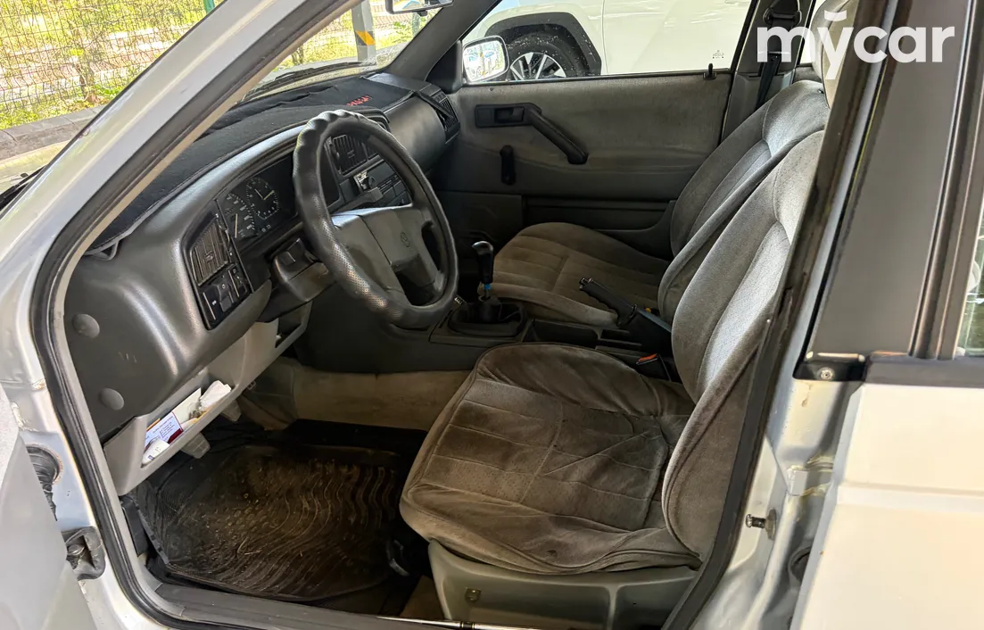 Volkswagen Passat 1993