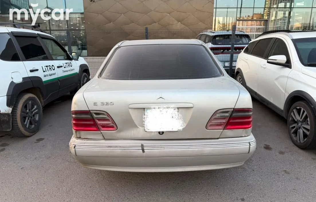 Mercedes-Benz E-Класс 2000