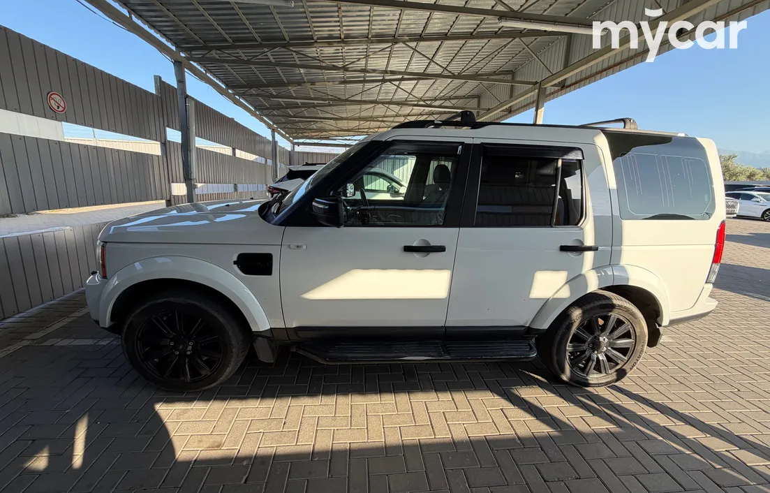 Land Rover Discovery 2013