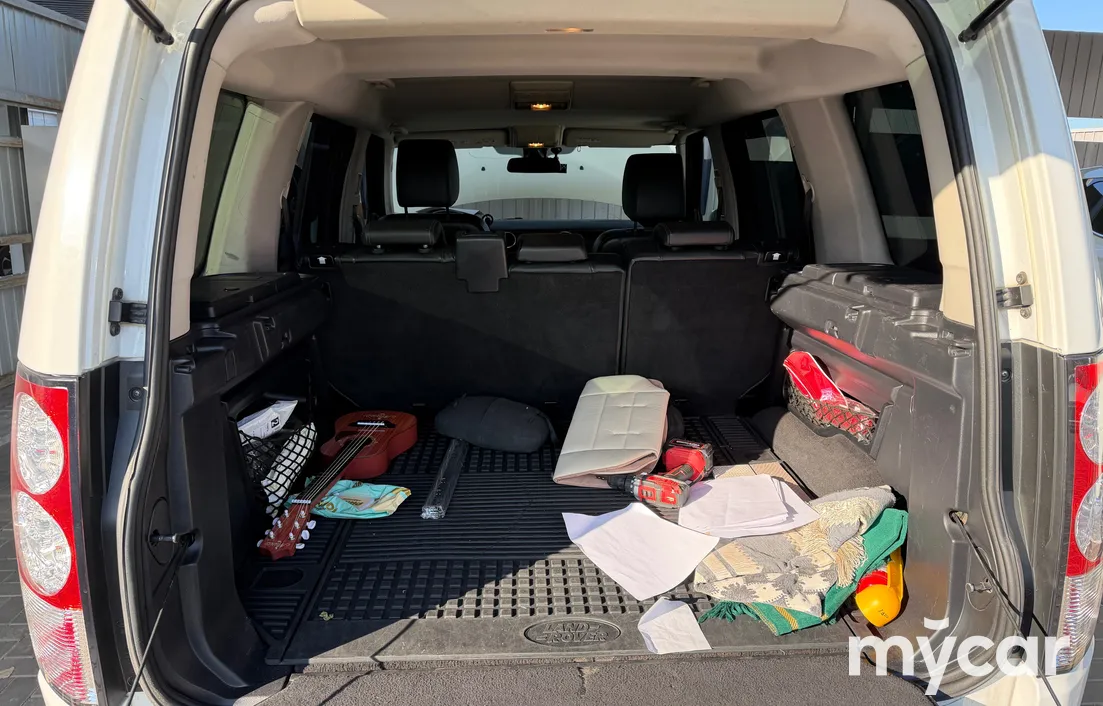 Land Rover Discovery 2013