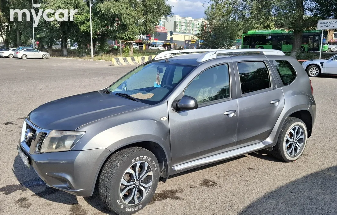 Nissan Terrano 2015