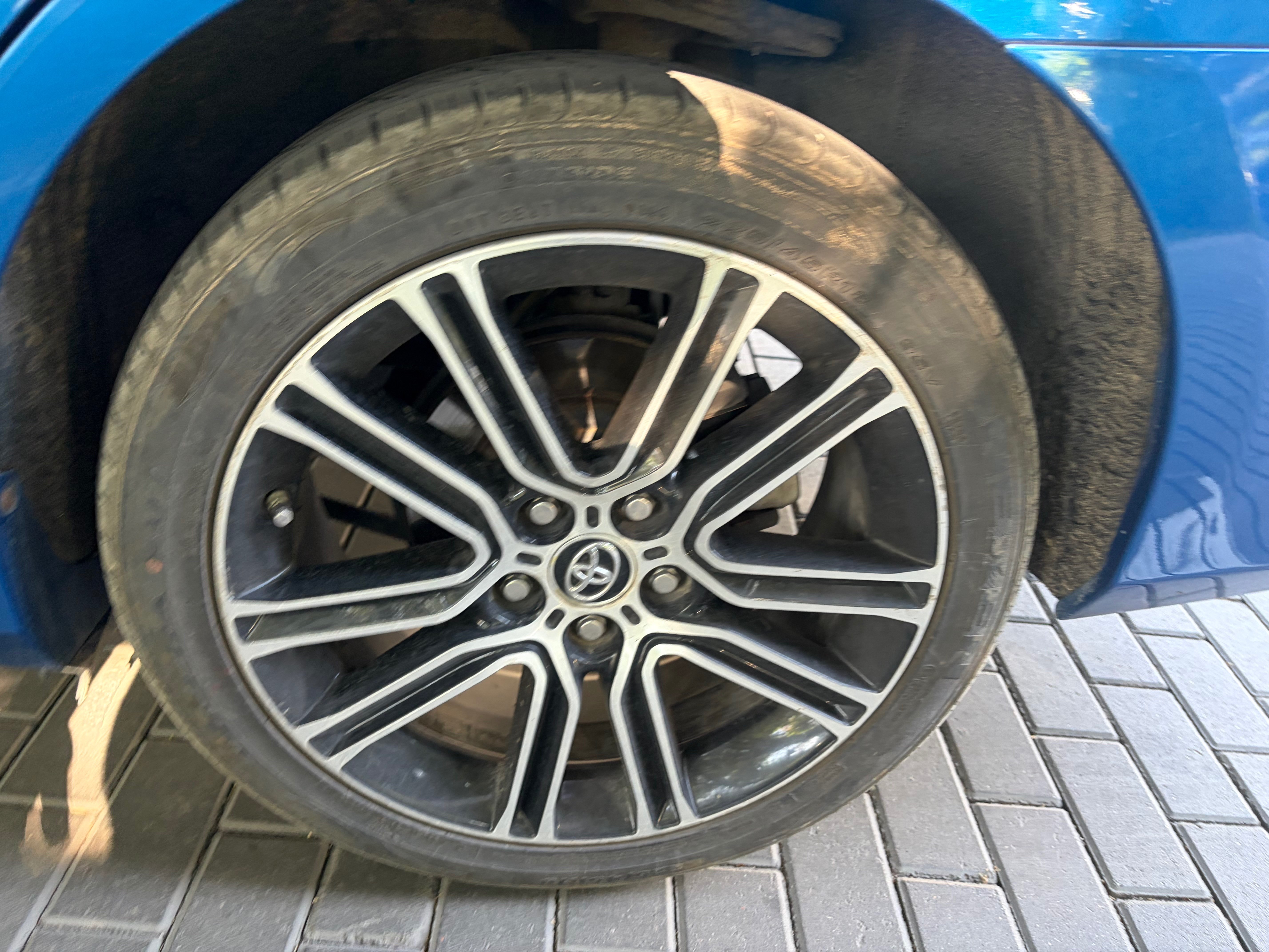 Toyota Camry 2016