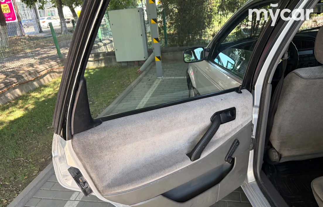 Volkswagen Passat 1993