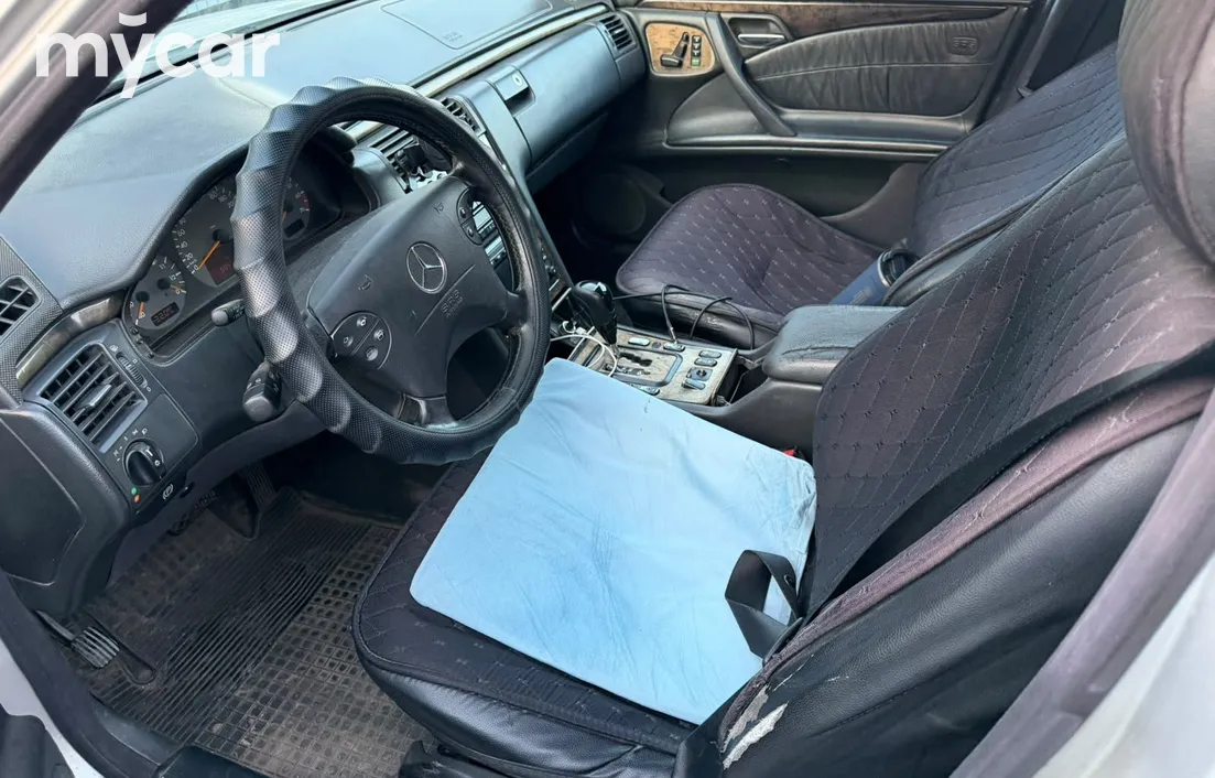 Mercedes-Benz E-Класс 2000