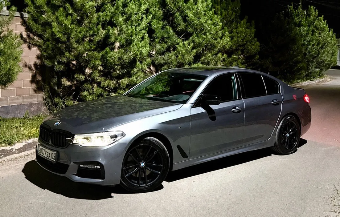 BMW 5 серия 2017