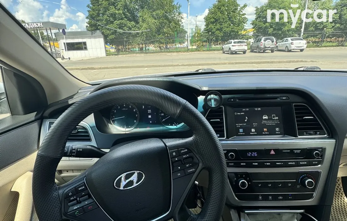 Hyundai Sonata 2015