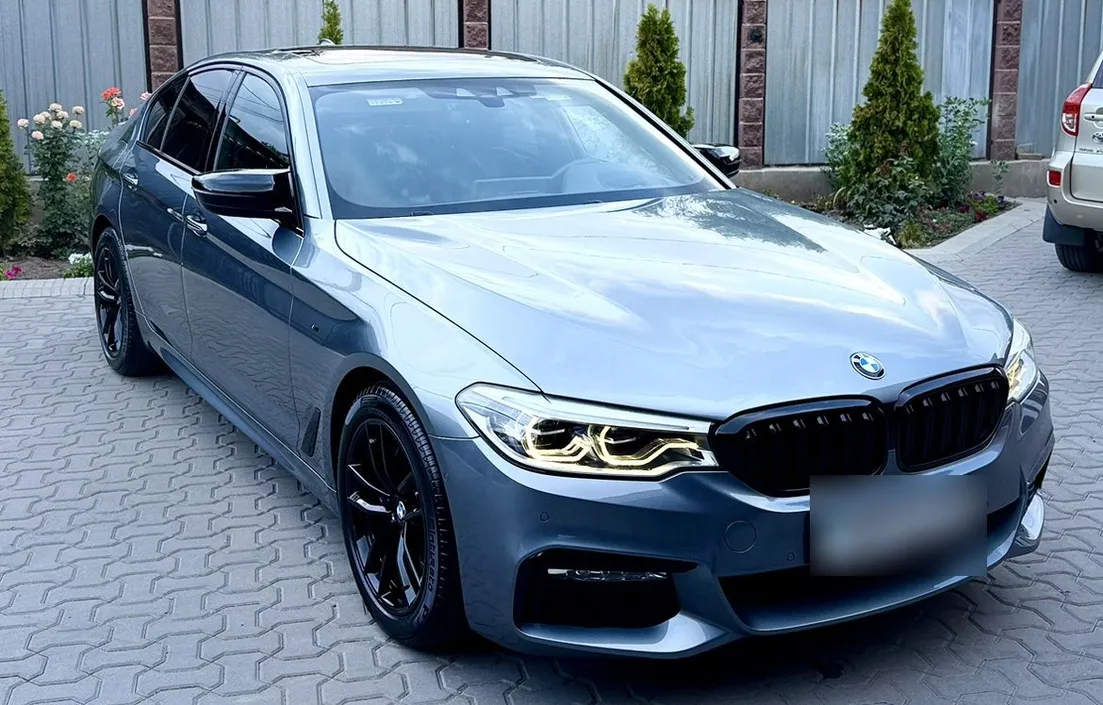 BMW 5 серия 2017