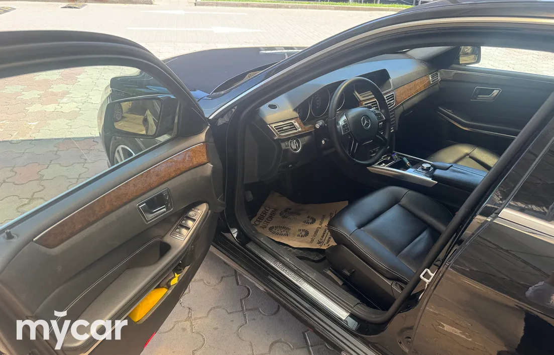 Mercedes-Benz E-Класс 2014