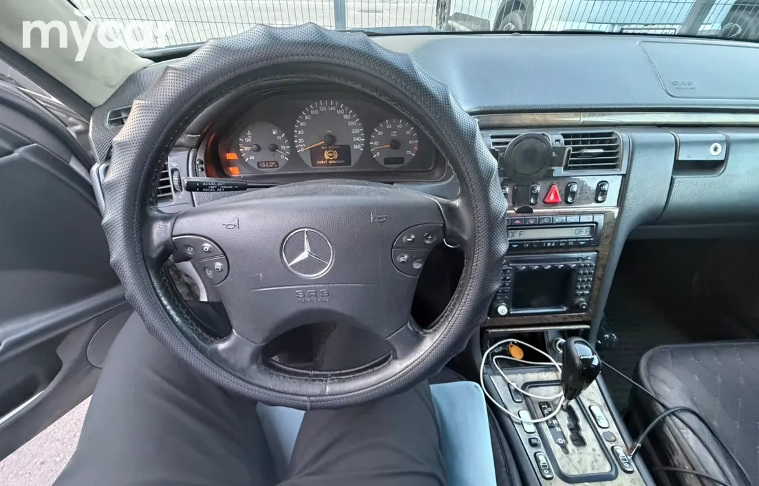 Mercedes-Benz E-Класс 2000
