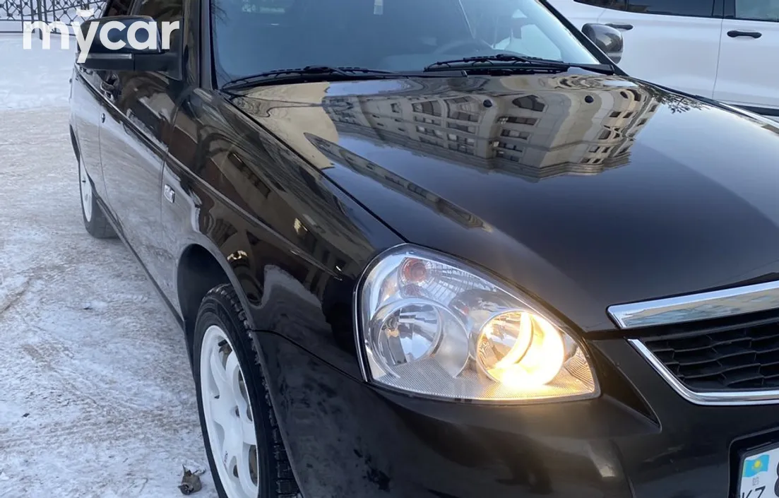 LADA Priora 2015