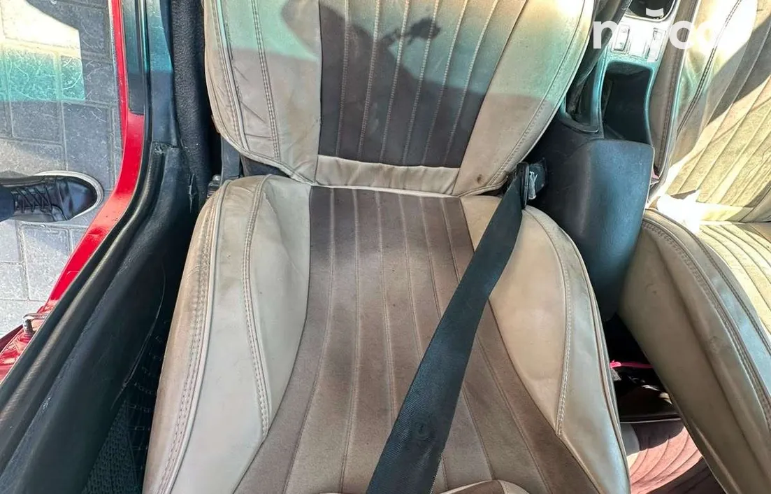Toyota Carina 1995