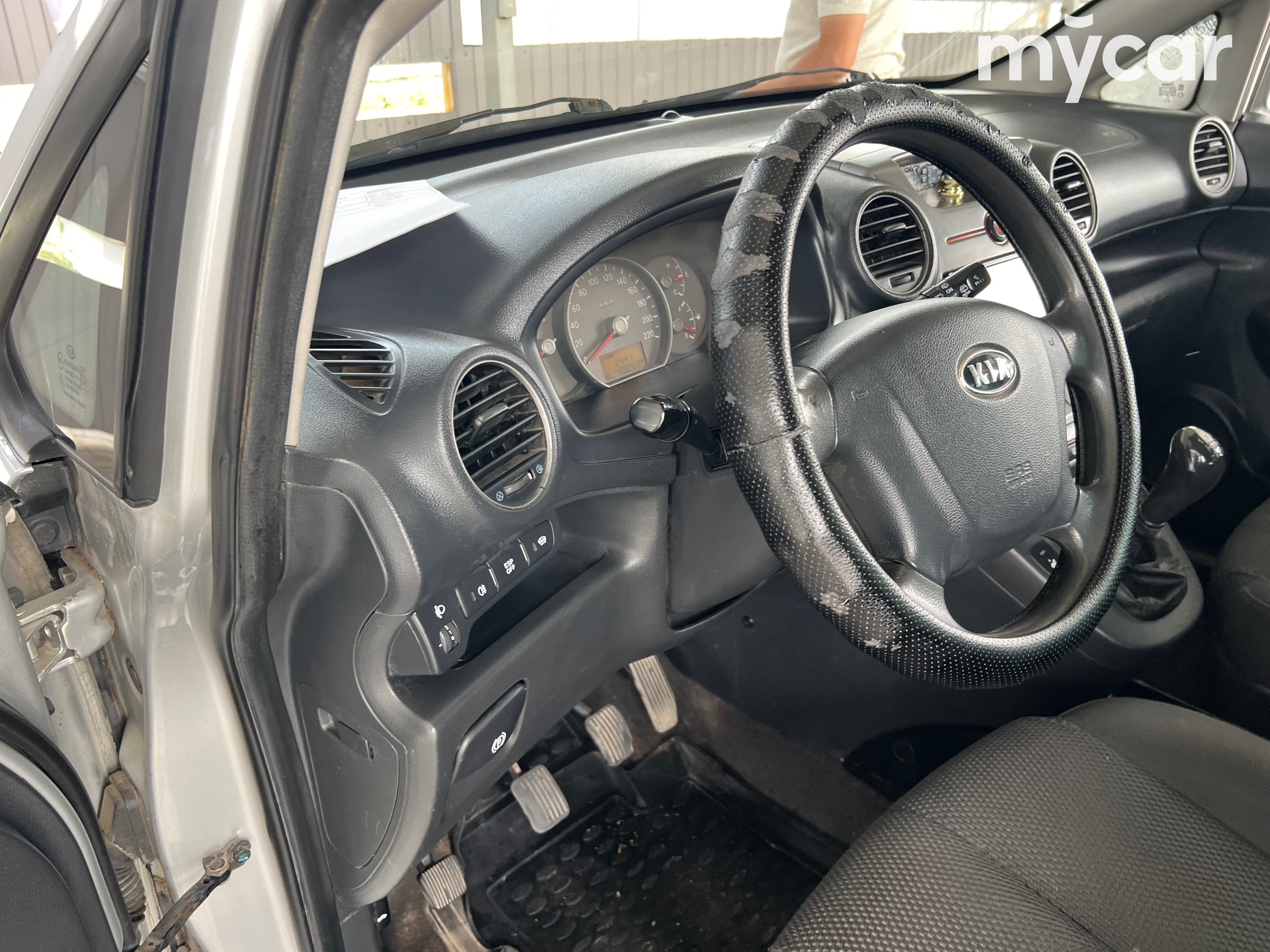 Kia Carens 2007
