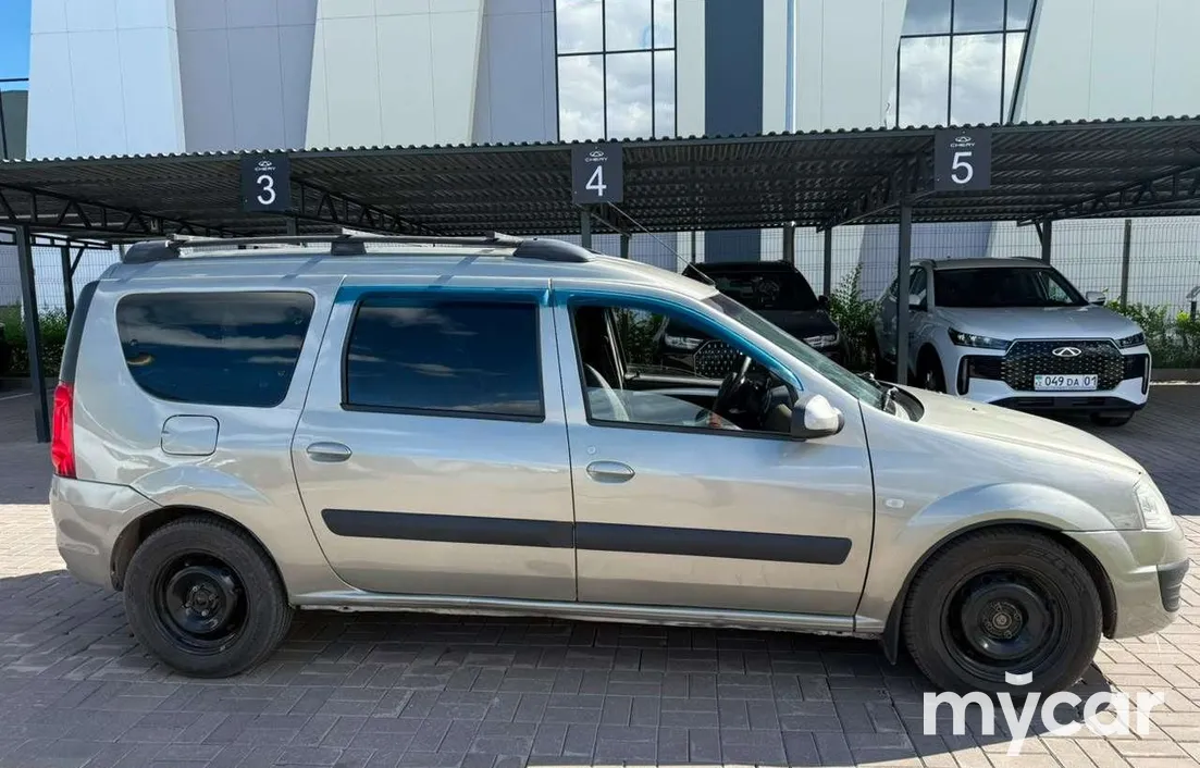 LADA Largus 2014