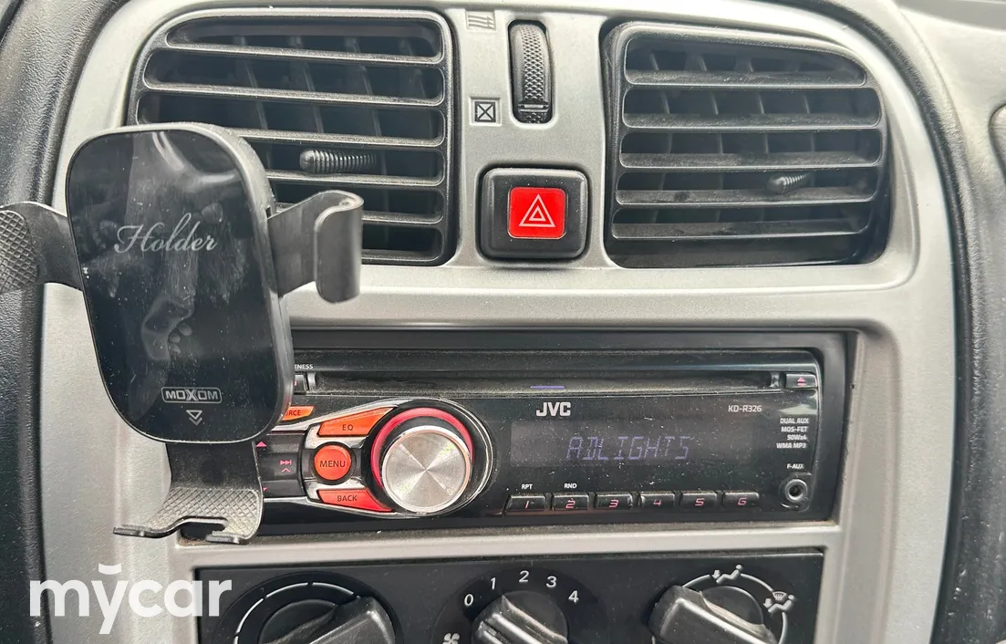Mitsubishi Space Star 2002