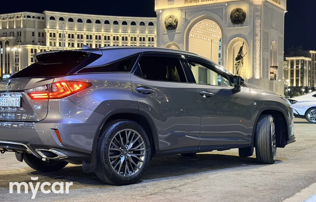 Lexus RX 2018