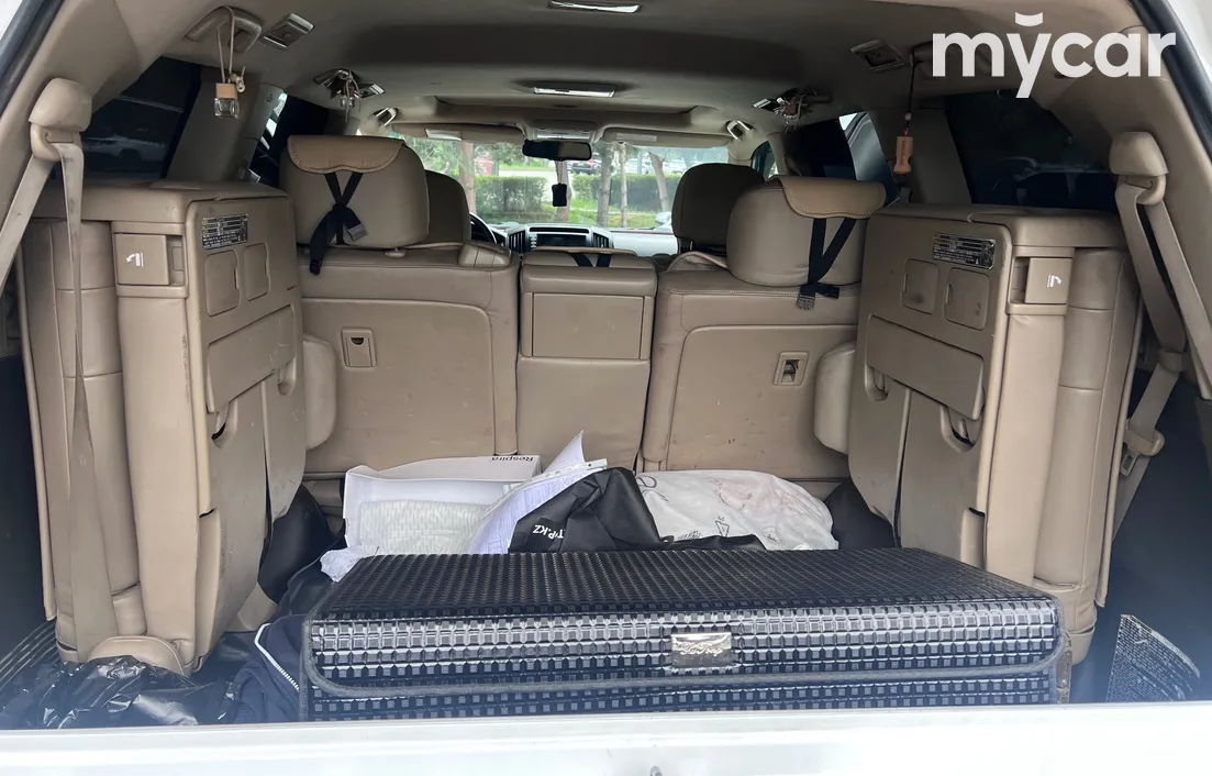 Toyota Land Cruiser 2010