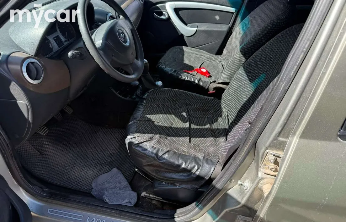 LADA Largus 2014