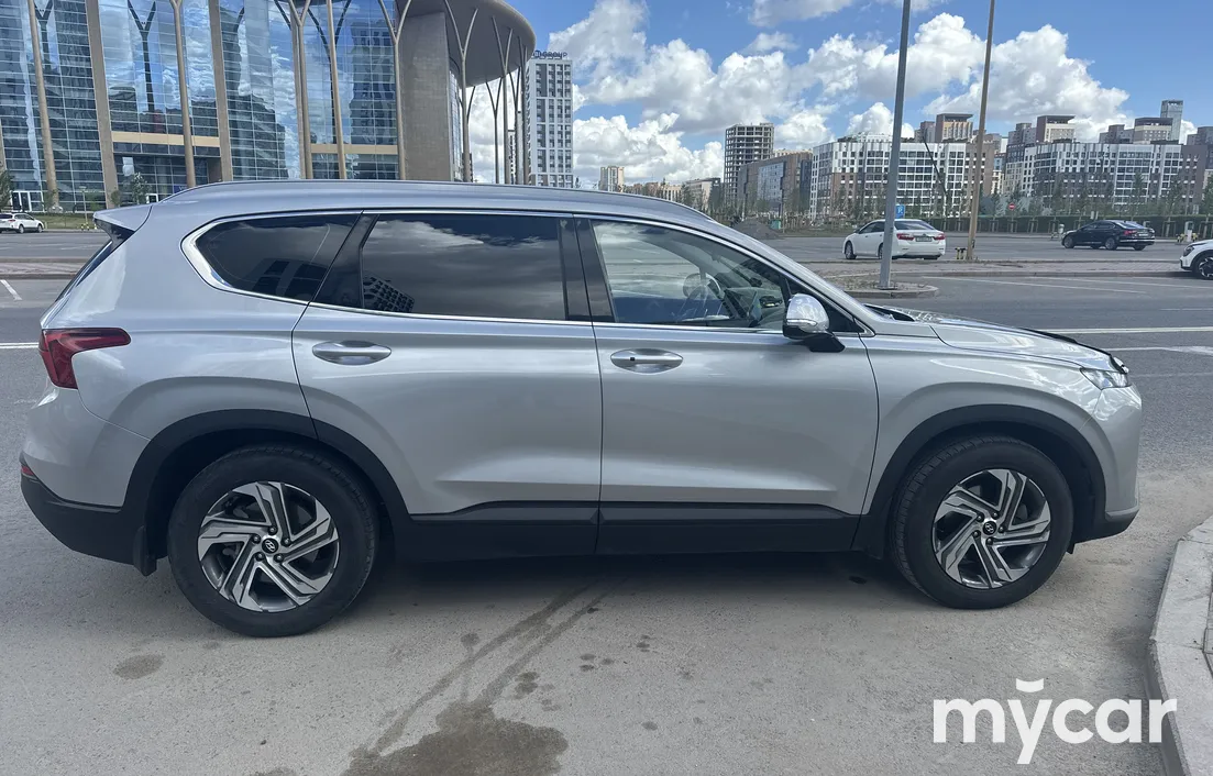Hyundai Santa Fe 2023
