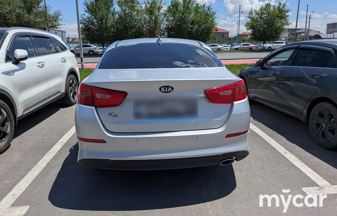 Kia K5 2013