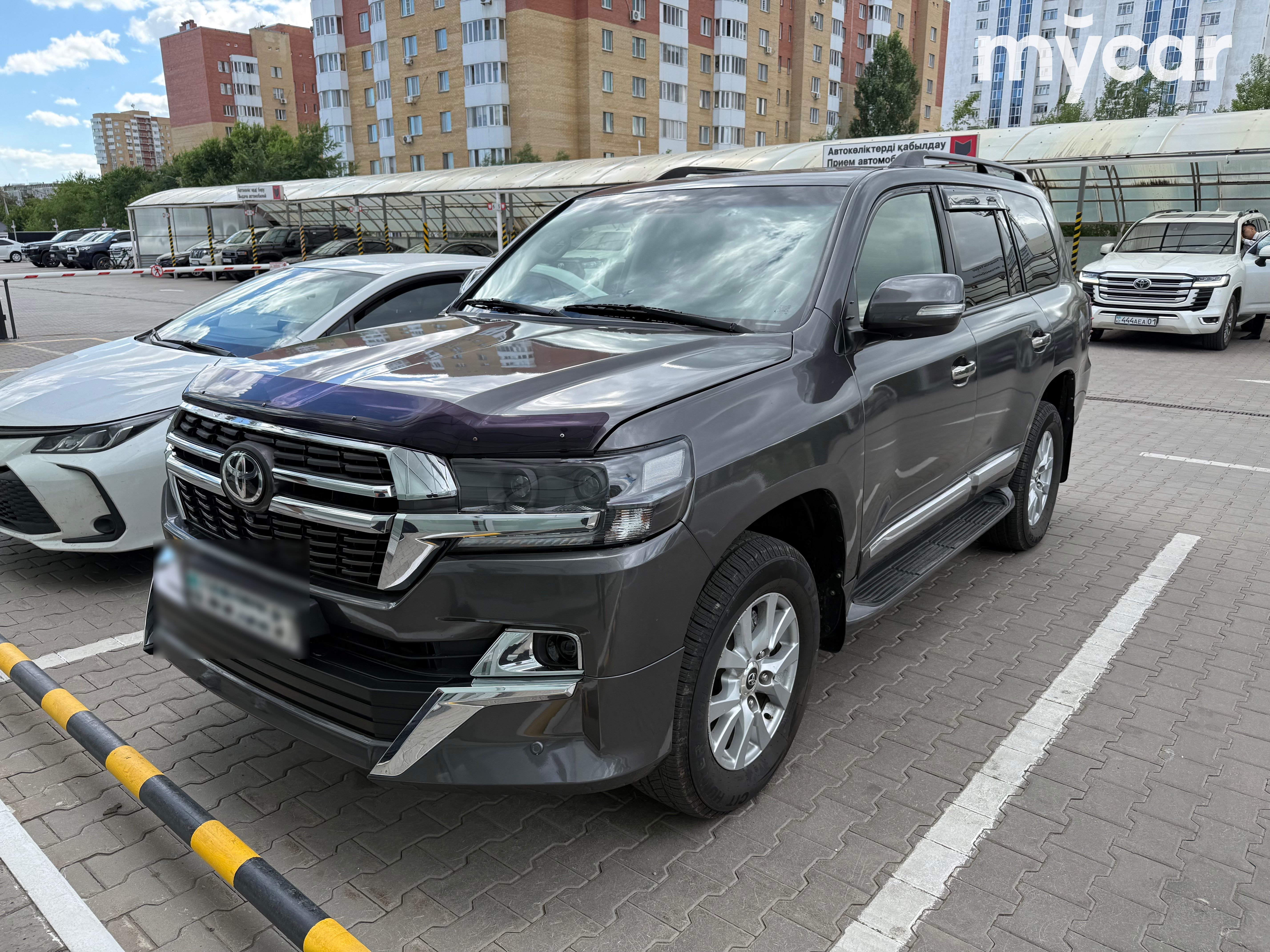 Toyota Land Cruiser 2014