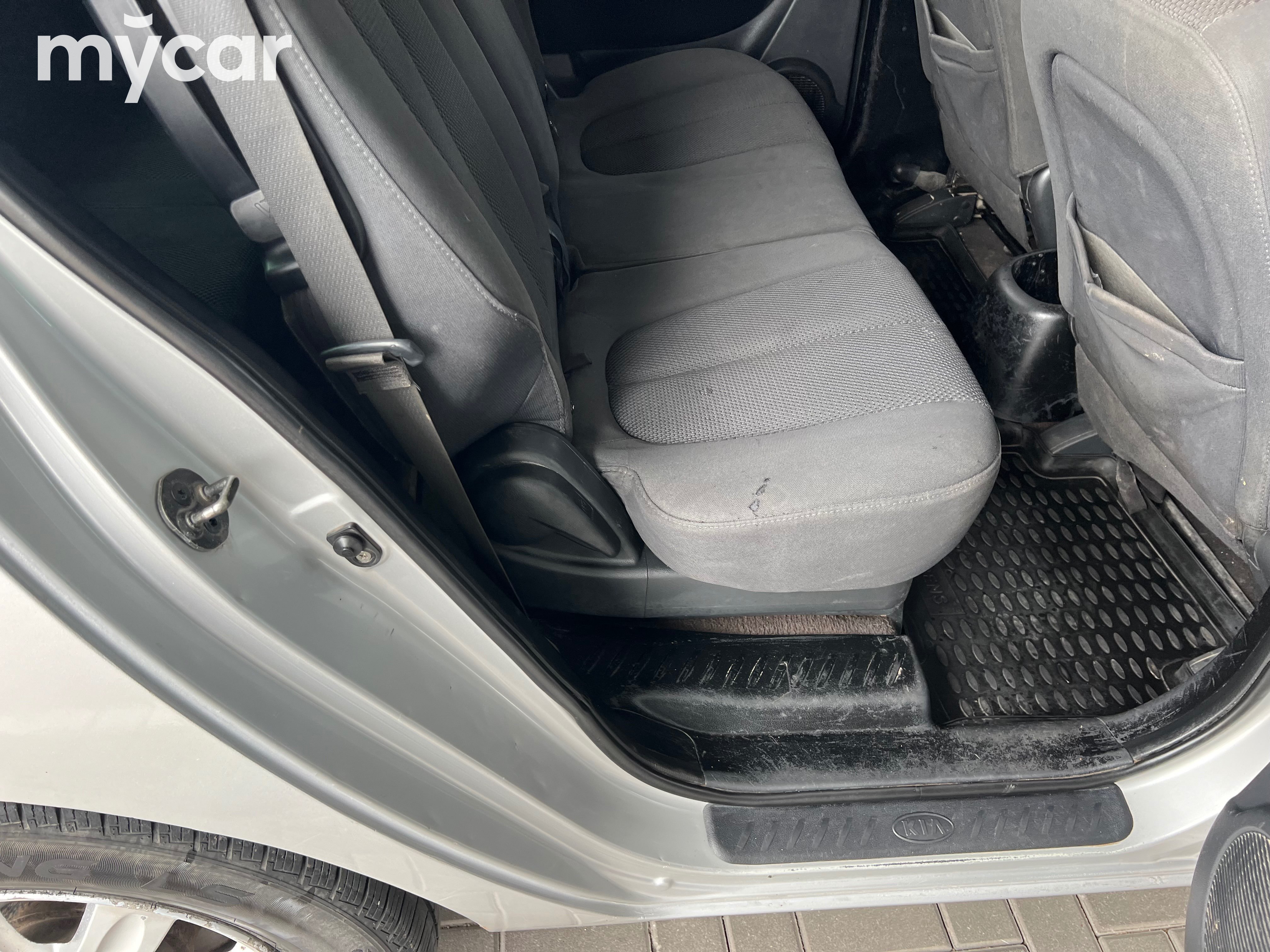 Kia Carens 2007