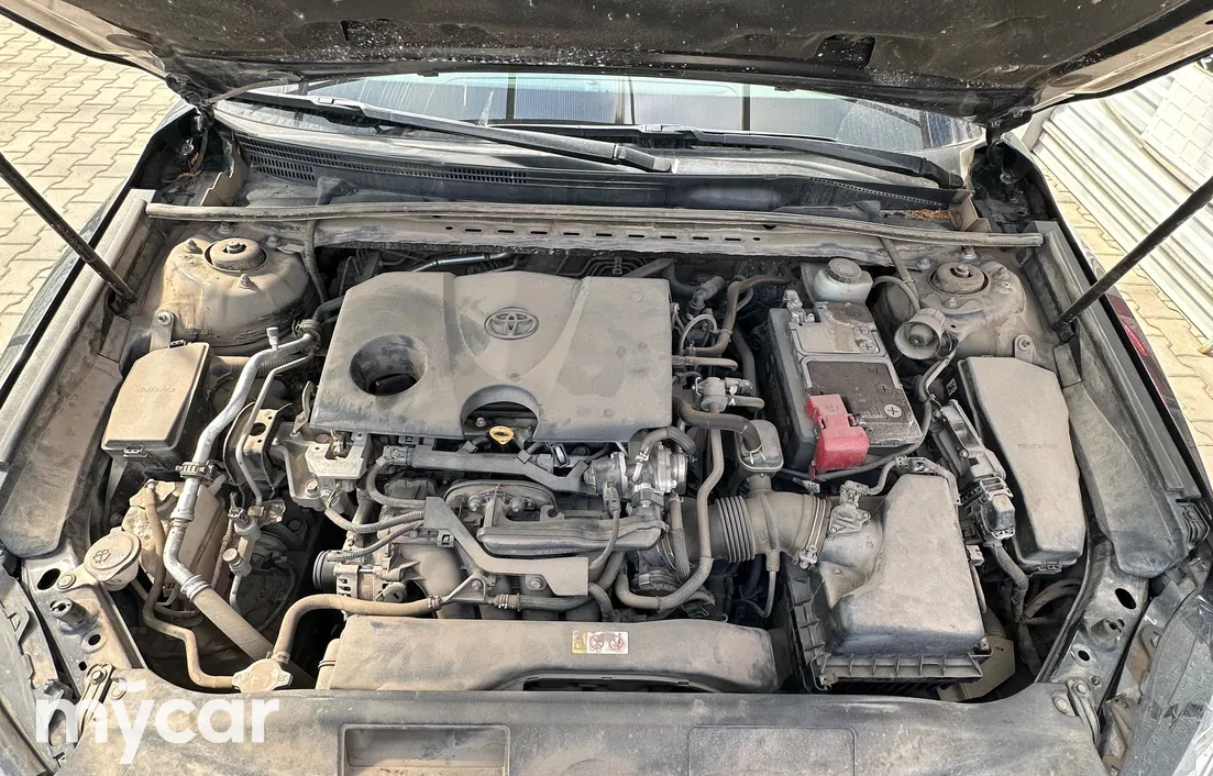 Toyota Camry 2021
