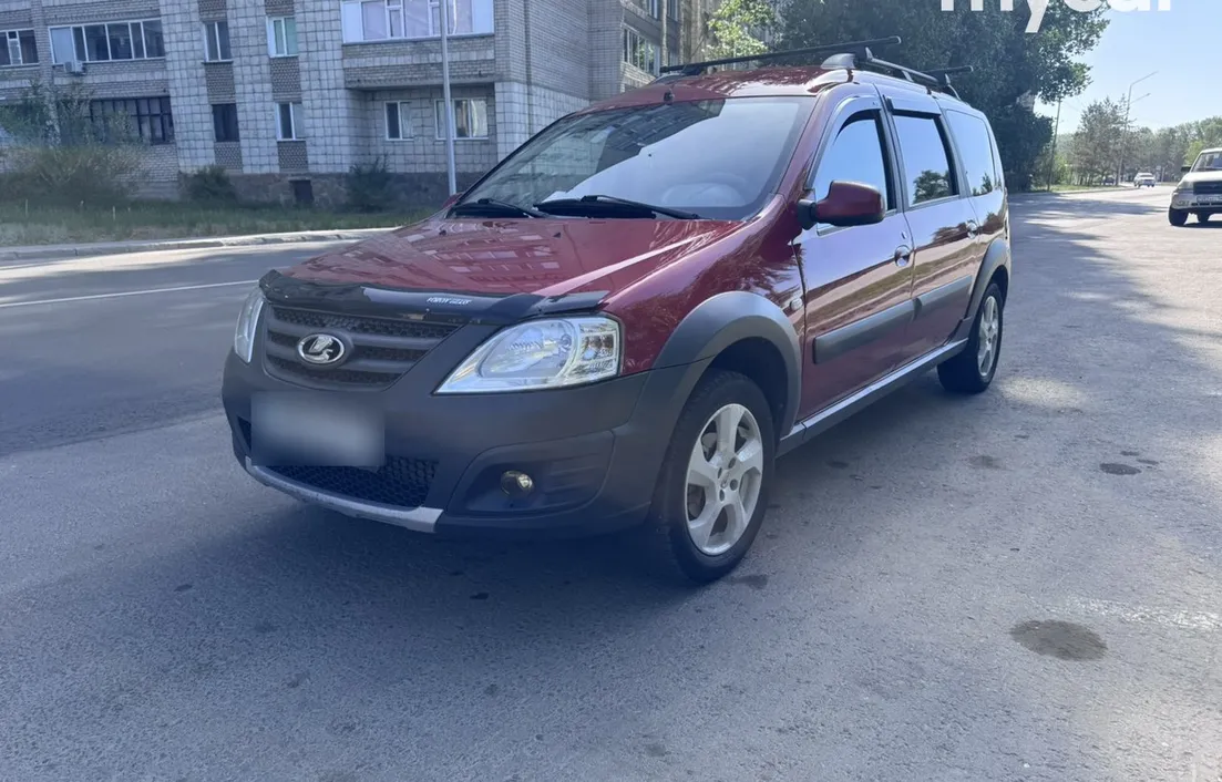 LADA Largus Cross 2020
