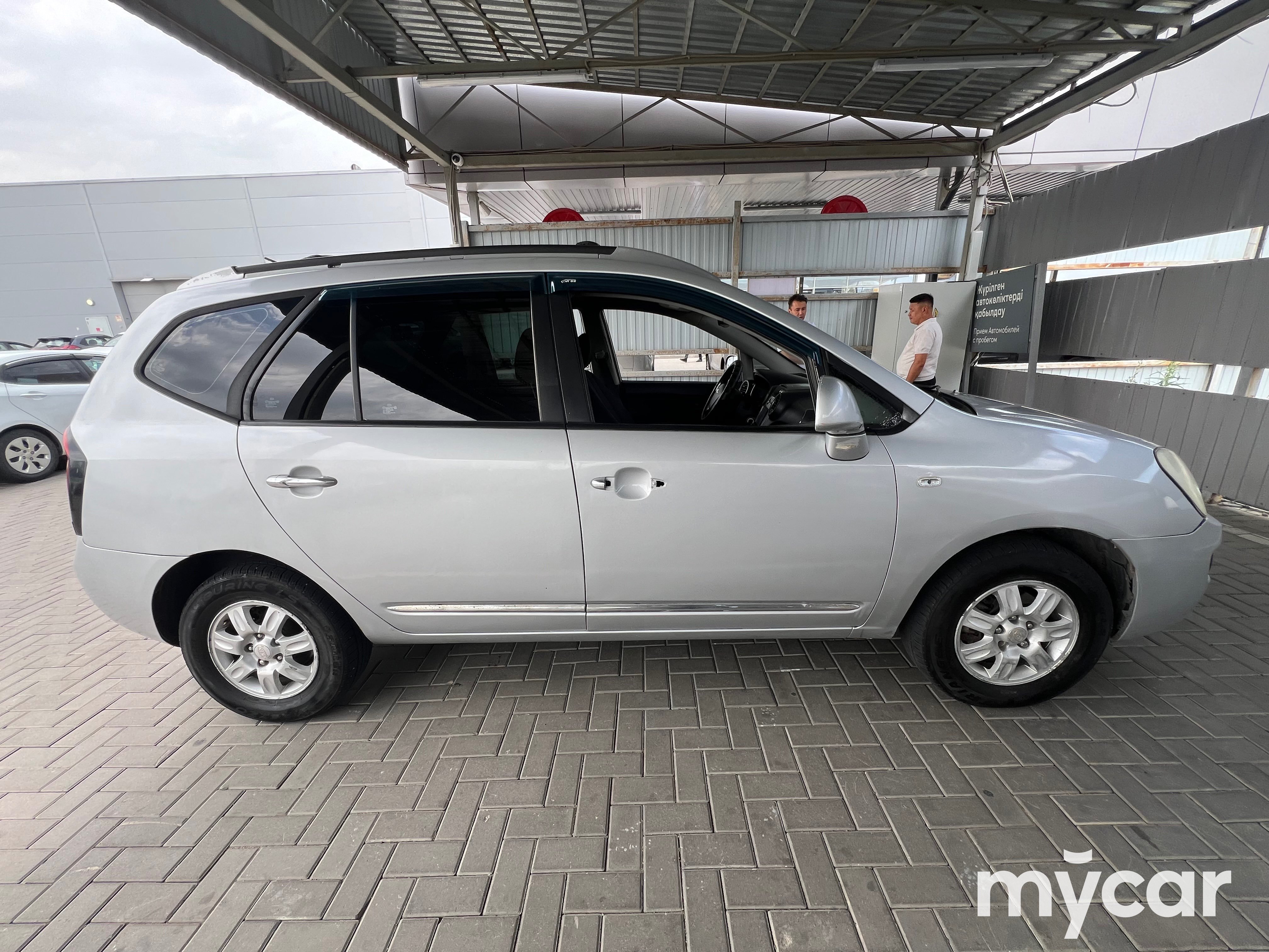Kia Carens 2007