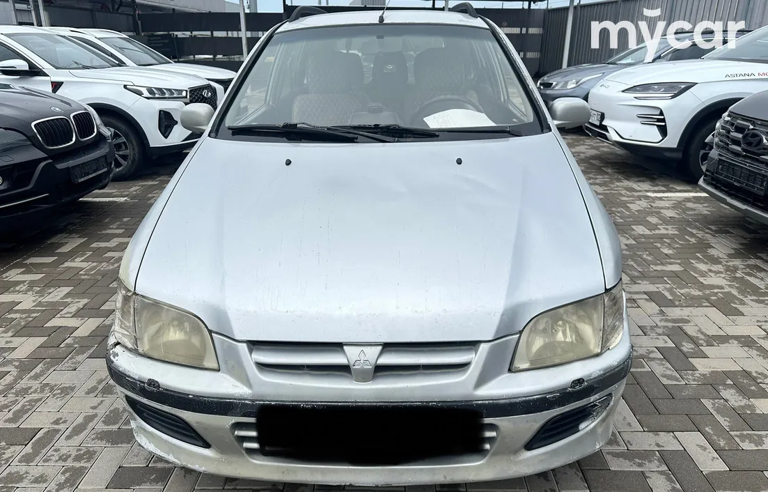 Mitsubishi Space Star 2002