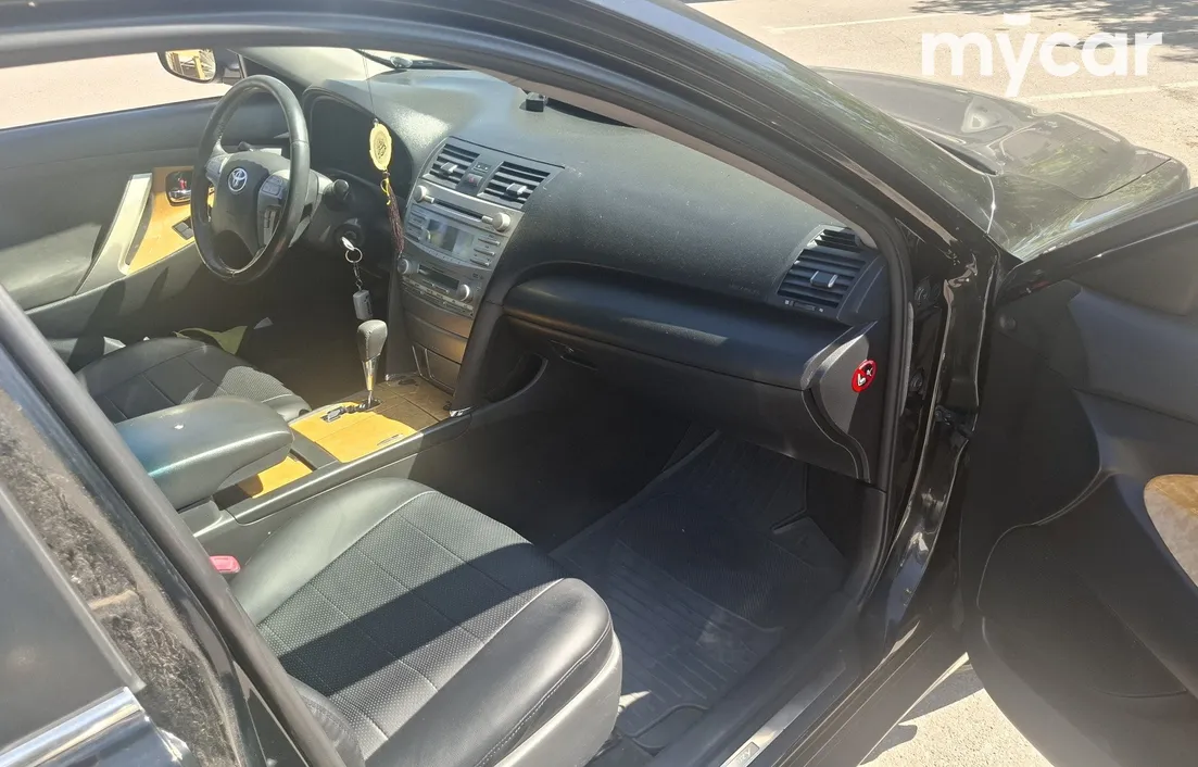 Toyota Camry 2007