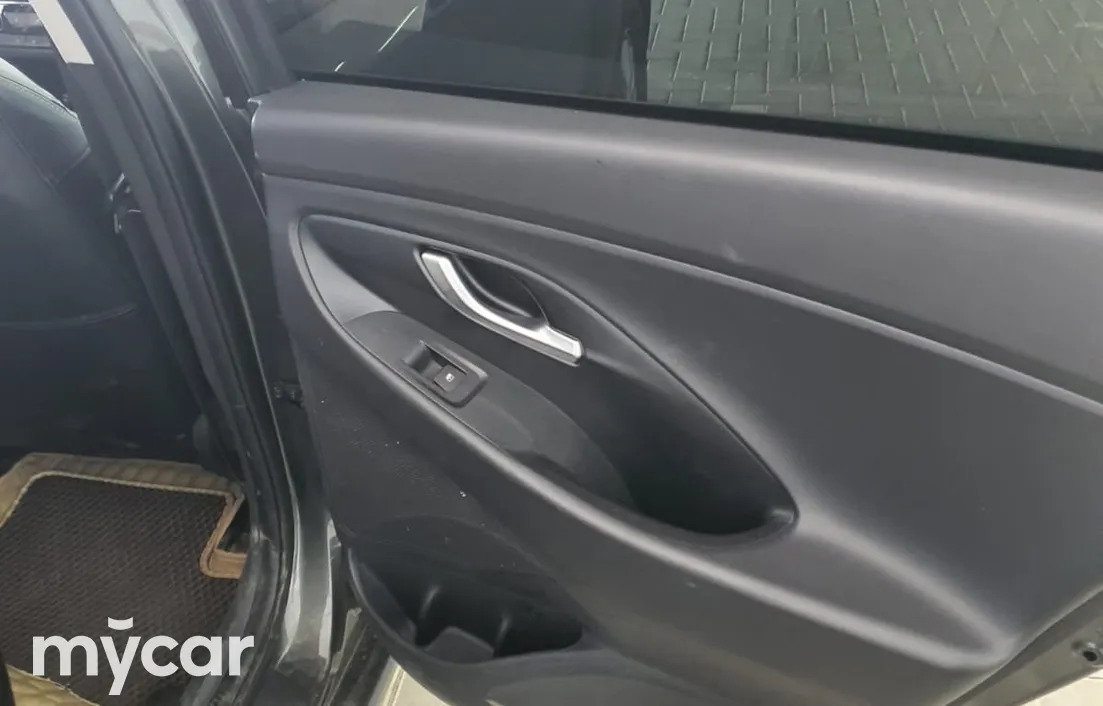 Hyundai i30 2024