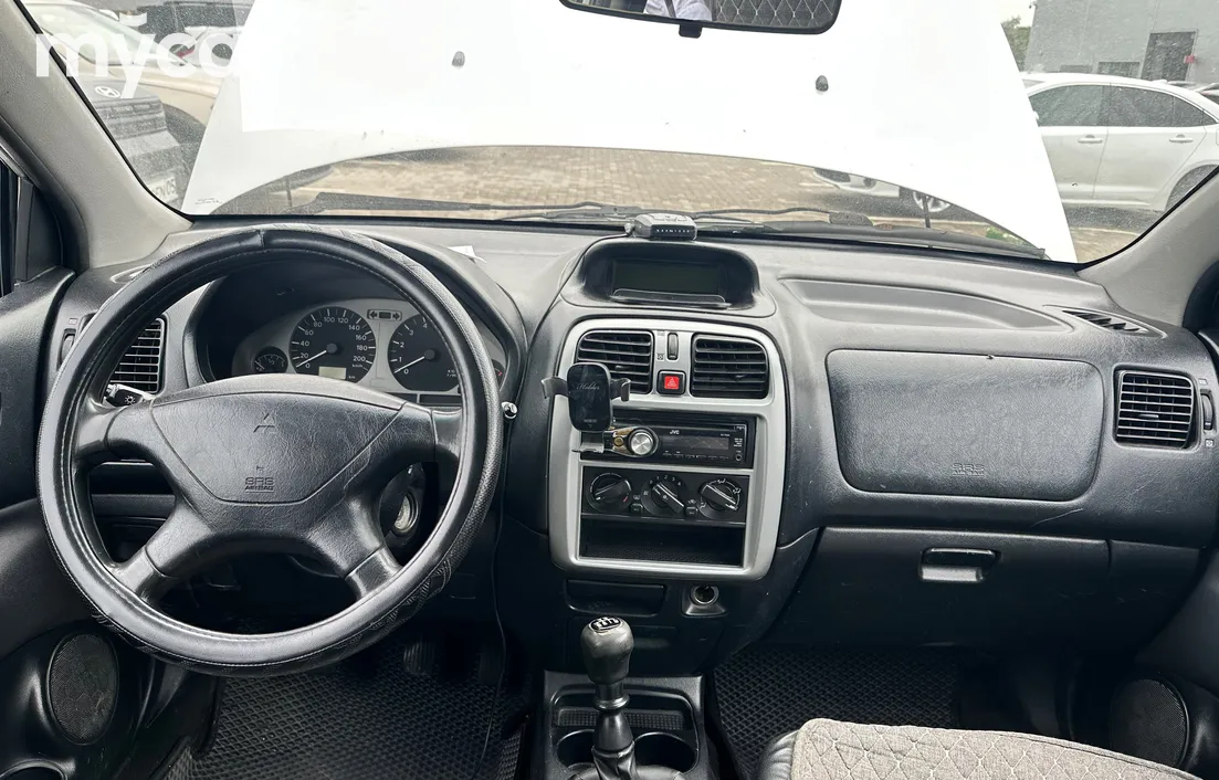 Mitsubishi Space Star 2002