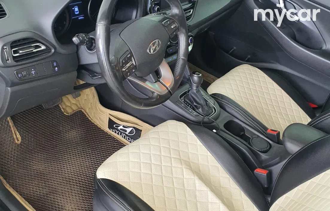Hyundai i30 2024