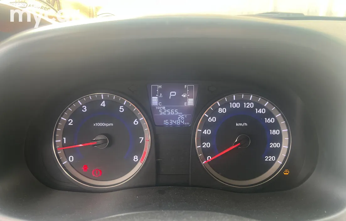 Hyundai Accent 2014