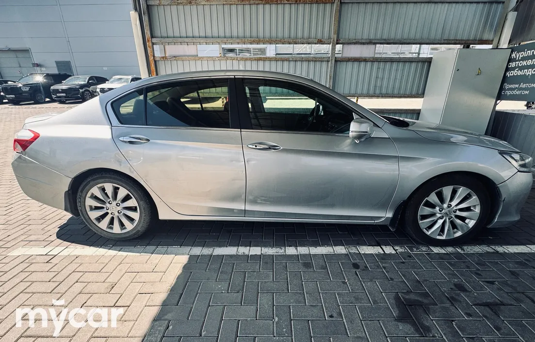 Honda Accord 2013